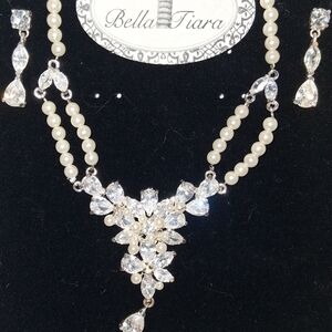 Pearl and Crystal Necklace